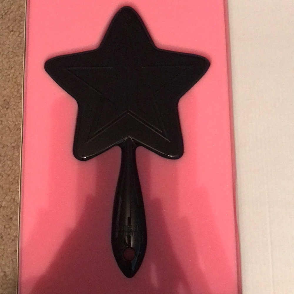 Jeffree Star Black Mirror